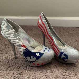 NE Patriots Hand Painted Pumps